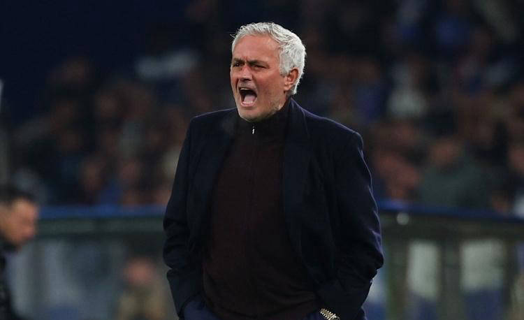 穆里尼奥带病坚守阵地，本菲卡志在再创奇迹，皇马警惕严阵以待